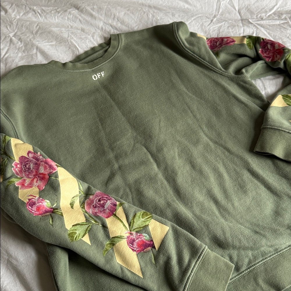 OFF-WHITE main label Virgil
Abloh sweatshirt